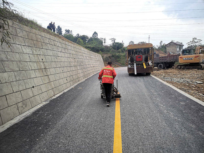 道路划线施工