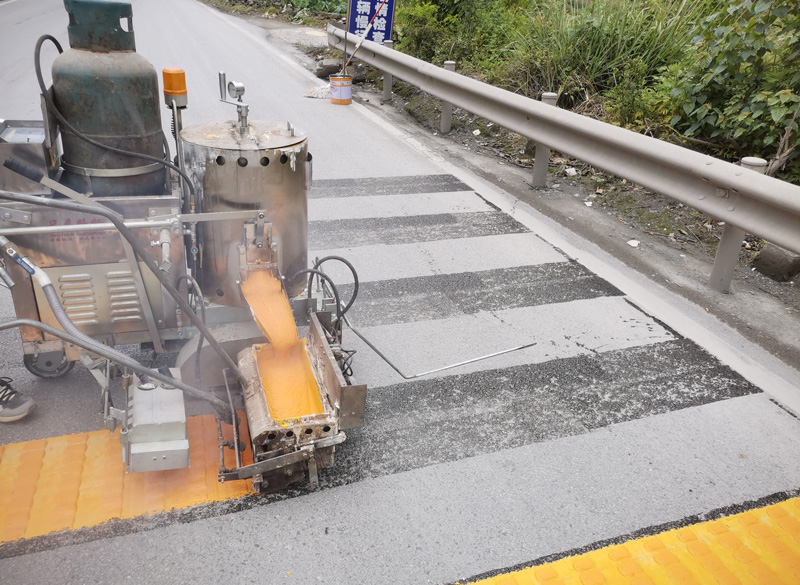 广安道路划线