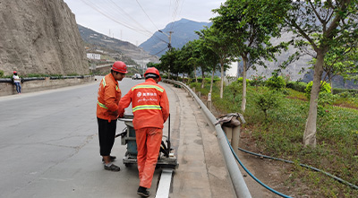 道路交通标线施工对路面有哪些要求？