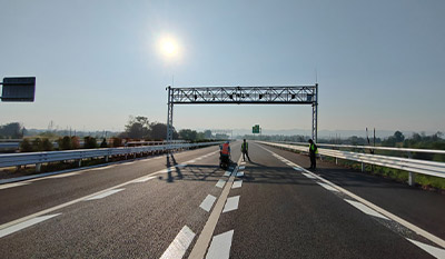 什么是道路交通标线？道路交通标线有哪些作用？